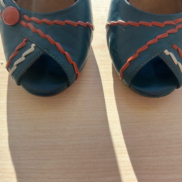 Miz Mooz teal and orange pumps 8.5 great used condition - Picture 11 of 15